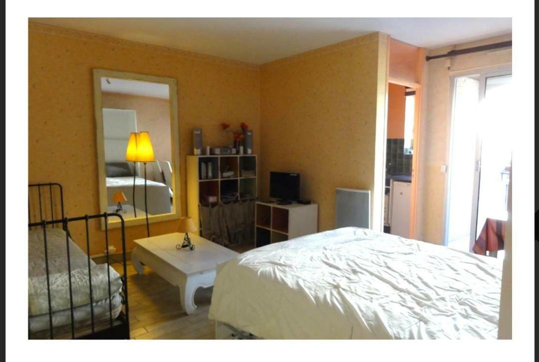 Belle Residence Securisee Appartement T1 Верне-ле-Бен Екстер'єр фото